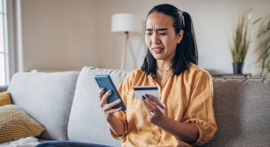 Disadvantages of the Onmo credit card