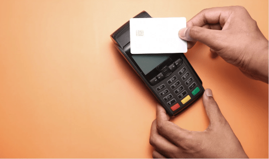 Wie bezahle ich mit einer Revolut-Kreditkarte?